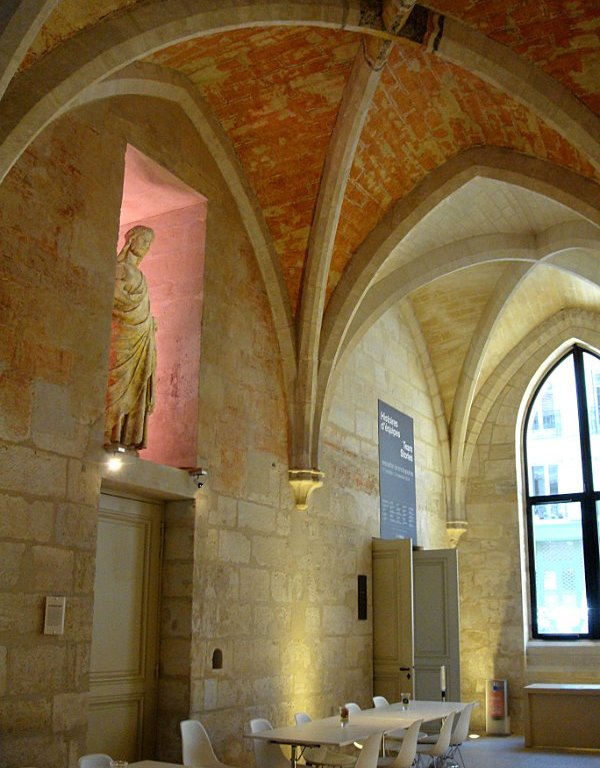 Quartier Latin, Bernardins