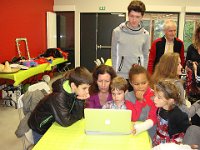 Pas que les jeunes d'ailleurs. Qu'y a-t-il de si passionnant ?