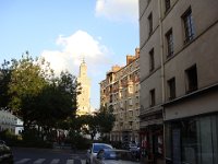 Un soir vers la place du Puits de l'Ermite.