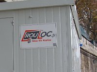 ... leur « base de vie » , en langage politiquement correct.