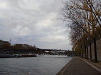 La passerelle Léopold-Sédar-Senghor (1999), anciennement passerelle Solférino.