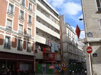 Rue de Charenton, extérieurement, le futur Institut de l'audition semble peu avancé.