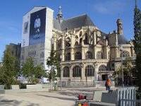 Ensuite nous restons en gros entre les Halles et le Marais. Saint-Eustache en réfection.