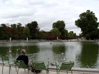 On peut donc s'installer tranquillement ....