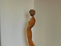 Au passage, rue de la Paix, Martine craque pour « Amélie » chez Daum et nous l'installons provisoirement dans le studio.