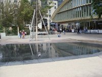 En ressortant, on peut noter un petit bassin de très faible profondeur ...