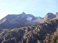 ... d'où l'on voit bien à quel point il y a peu de neige et de glace.