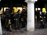 ... mais les musiciens se sont mis à l'abri.