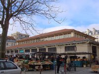 ... le toit du marché couvert a été entièrement rénové.