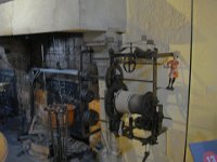 Le tourne-broche de 1698 en acier brossé, animé par un petit automate, «Messire Bertrand».