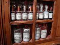 ... soigneusement rangés et étiquetés.