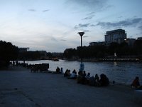Juste un petit tour quasi-nocture en bord de Seine.