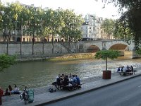 ... puis le pont Marie (1635).