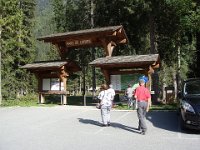Un petit tour au parc de loisir du Pontet, le plus grand du secteur (30 ha). Les activités sont fermées mais l'entrée est libre.