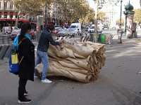 Et pour terminer la balade, un tour place de la Bastille ...