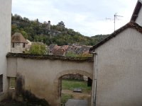 Au loin, les fortifications, que nous irons voir tout à l'heure.