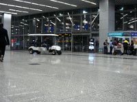 02 ... via Calcutta. Mais en fait la correspondance a été annulée. Alors nous passons la nuit ...