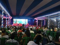 148 Chants et danses traditionnels. En bengali, bien sûr.