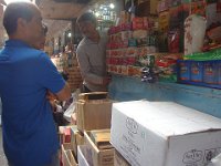 06 Un magasin d'épices, par exemple pour acheter ...