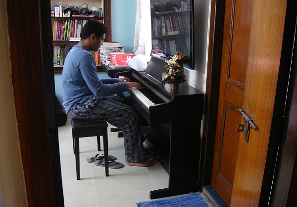 Calcutta 3 (Abhi, Rupa)