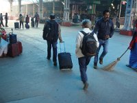 05 Abhi est là à nous attendre et nous n'avons plus qu'à nous laisser guider.