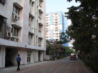 01 Après avoir déménagé de Delhi, la famille Das Gupta habite maintenant dans un immeuble assez récent, vers Salt Lake.