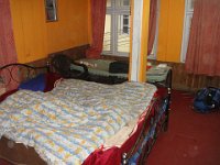 58 À l'hôtel Tower View la chambre est grande, mais il fait un froid de canard et l'eau chaude ... quelle eau chaude ?