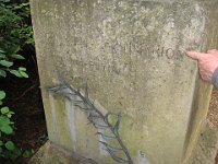 ... et de ses deux épouses.