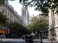 Elle n'est même pas noircie ...