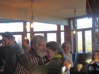 Eh, Julie, tu ne vas pas pleurer !