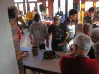 Allez on ne se laisse pas abattre, razzia sur les desserts.