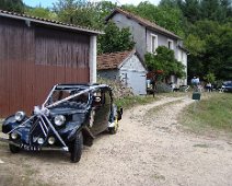 10 Nous arrivons d'abord à Arconsat. Pas de doute, c'est bien là.