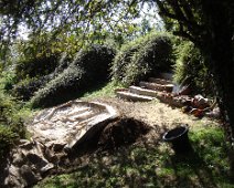 01 Toujours en attente de livraison des cailloux ...