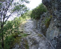 37 Vers le prieuré. Il faut compter environ une heure.