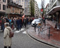 03 Pas mal de monde, pour une ville comme Annecy, peu contestataire.