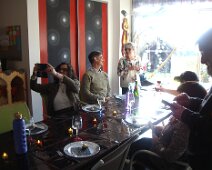 05 Et bien sûr, ça mitraille à tour de bras ...