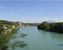 ... vue sur le Rhône...
